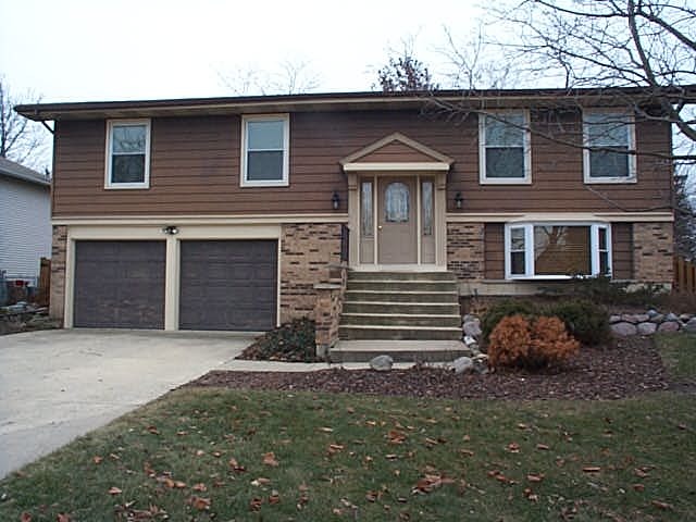 Property Photo for 304 Byron Avenue, BLOOMINGDALE, IL 60108, MLS # 08499688 Property Photo for 304 Byron Avenue, BLOOMINGDALE, IL 60108, MLS # 08499688