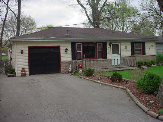 Property Photo for 30 MARQUETTE Road, MACHESNEY PARK, IL 61115, MLS # 08548636 Property Photo for 30 MARQUETTE Road, MACHESNEY PARK, IL 61115, MLS # 08548636