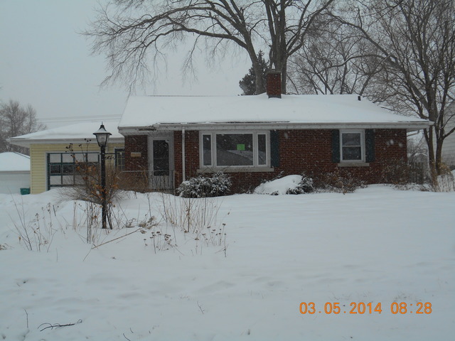 Property Photo for 1612 West Acres Road, JOLIET, IL 60435, MLS # 08549627 Property Photo for 1612 West Acres Road, JOLIET, IL 60435, MLS # 08549627
