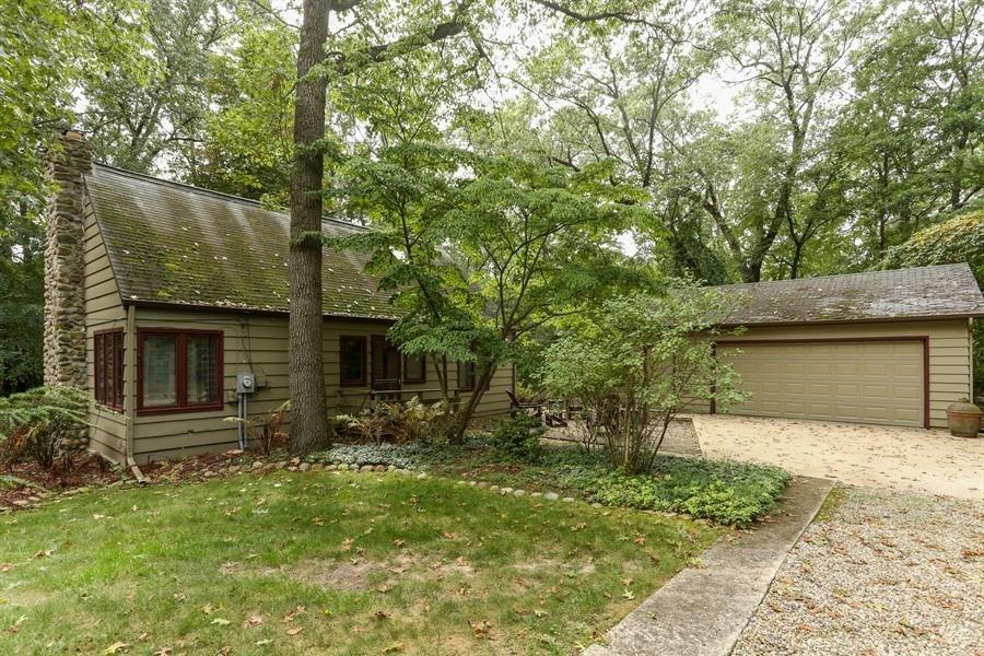 412 Groveland Trail Michiana Shores, IN 46360 MLS 443363 properties