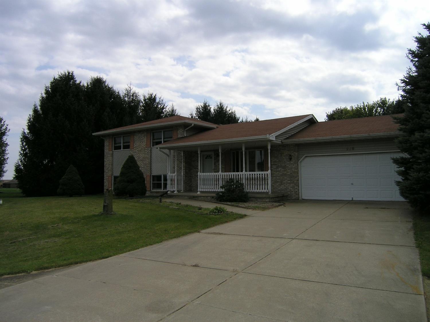 316 Streamwood Drive Valparaiso, IN 46383 MLS 443630 properties