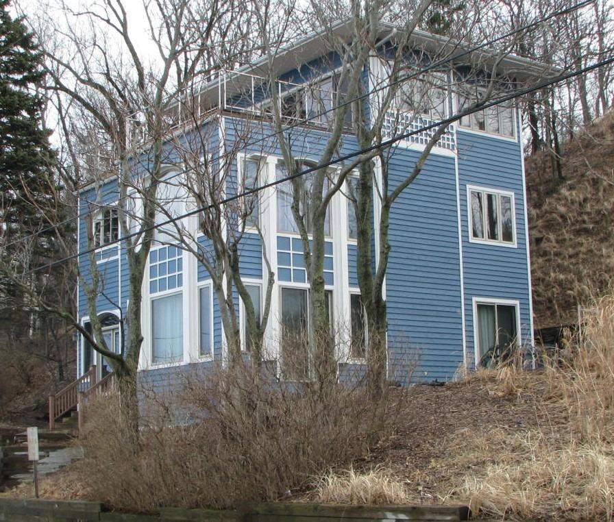 703 E Lake Front Drive Beverly Shores, IN 46301 MLS 451309 properties