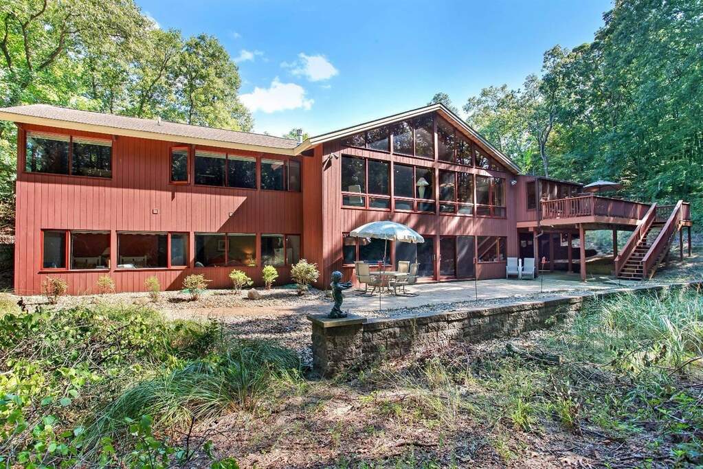 2 Aspen Lane Dune Acres, IN 46304 MLS 451331 properties