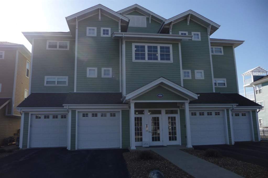 13300 E Lakeshore Drive H202 Cedar Lake, IN 46303 MLS 451538