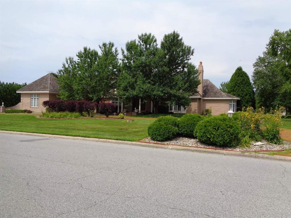 1024 Killarney Drive Dyer, IN 46311 MLS 459729 properties