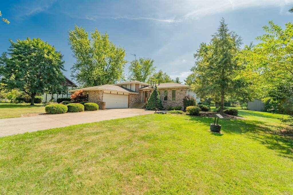 7630 Lincoln Mill Road Hobart, IN 46342 MLS 460709 properties