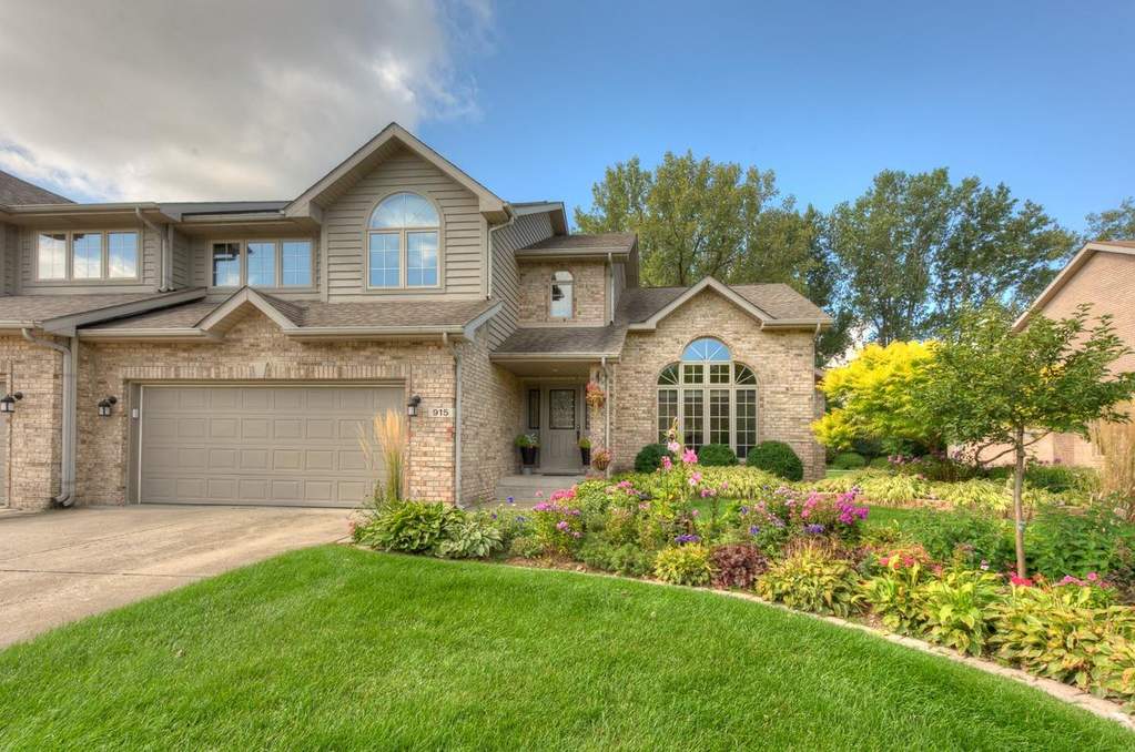 915 Troon Court Schererville, IN 46375 MLS 463269 properties