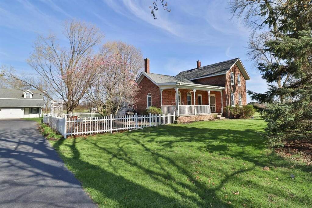 15155 S 900 W Wanatah, IN 46390 MLS 471884 properties