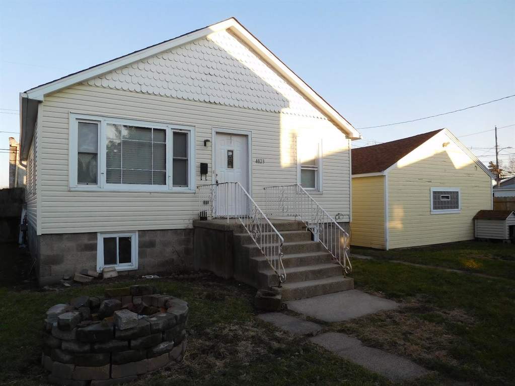 4823 Oak Avenue Hammond, IN 46327 MLS 471986 properties 4823 Oak Avenue Hammond, IN 46327 MLS 471986 properties