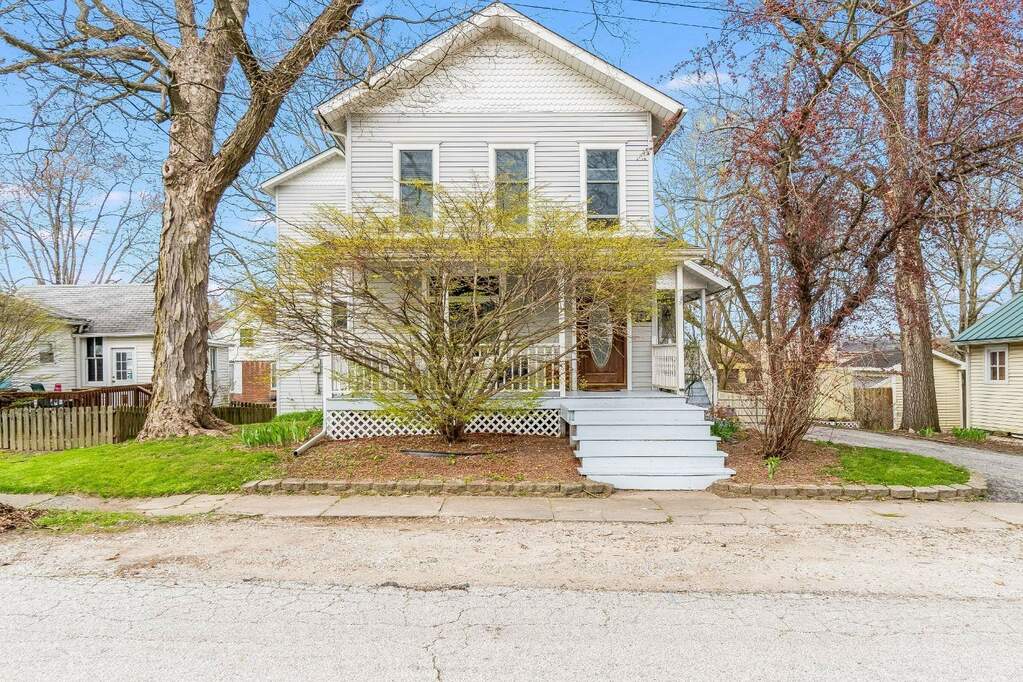 107 W Church Street Hebron, IN 46341 MLS 473208 properties