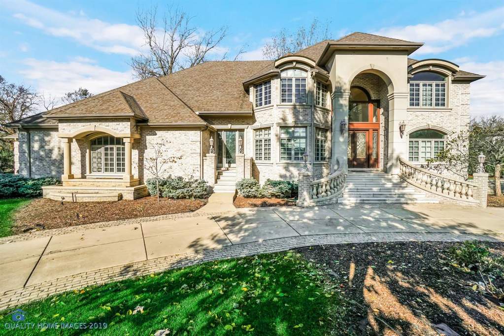 1129 Killarney Drive Dyer, IN 46311 MLS 475076 properties