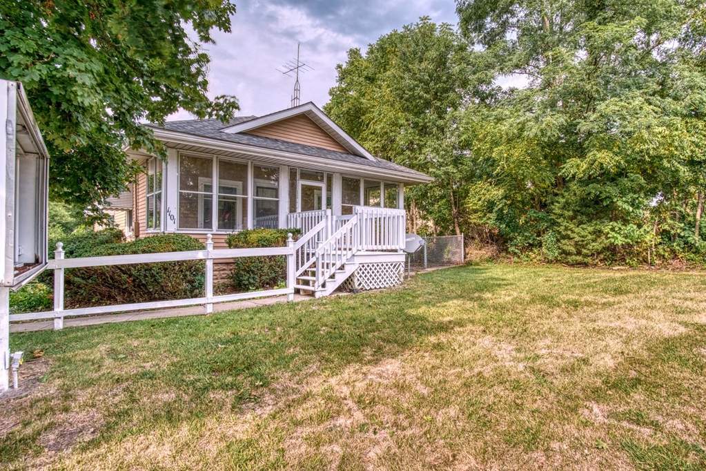 1101 E Commercial Avenue Lowell, IN 46356 MLS 481359 properties