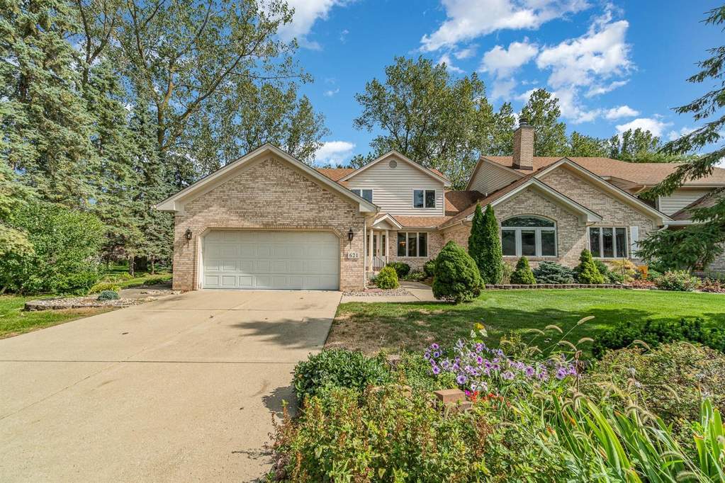 621 Rescobie Lane Schererville, IN 46375 MLS 482126 properties