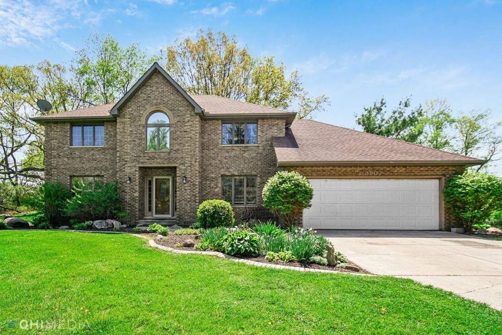 3907 Goodrich Court Valparaiso, IN 46385 | MLS# 492829 | @properties