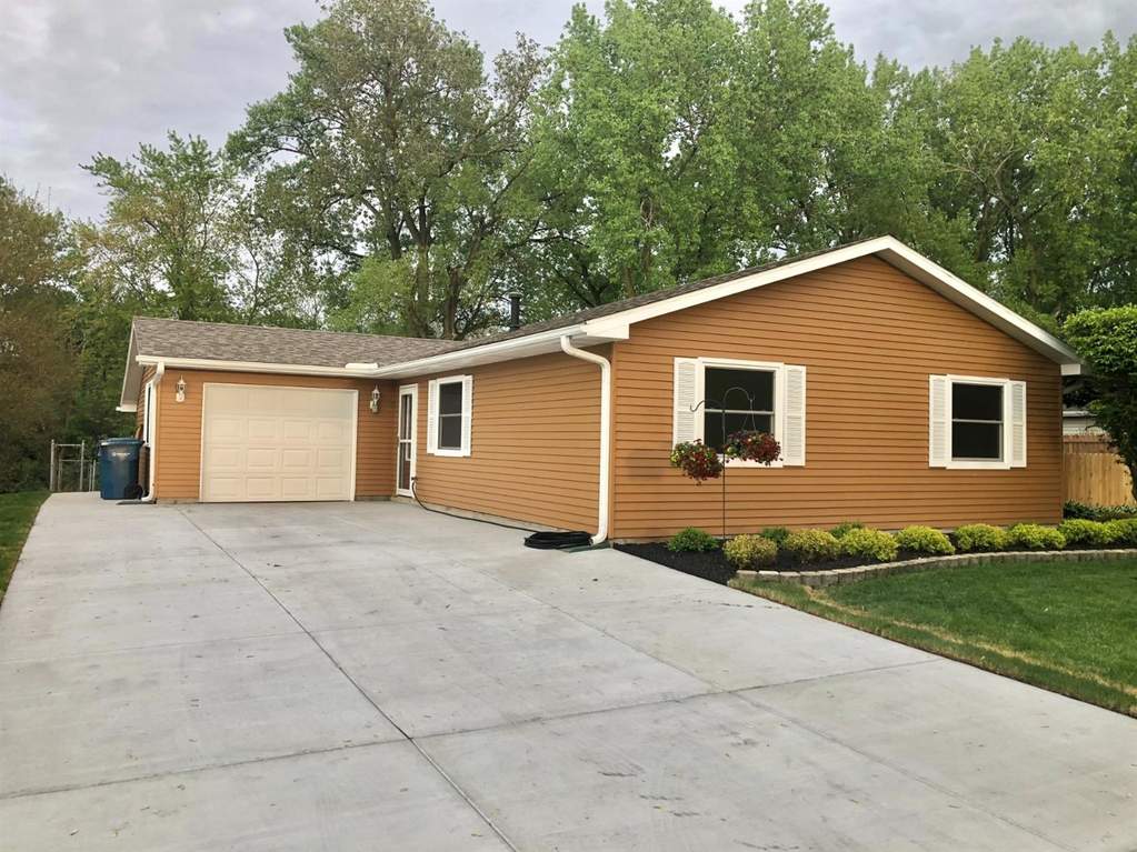 1431 Madison Avenue Dyer, IN 46311 MLS 493193 properties