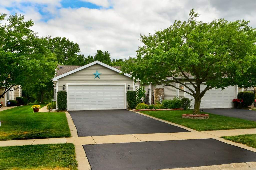 708 E 92nd Avenue Merrillville, IN 46410 MLS 495348 properties