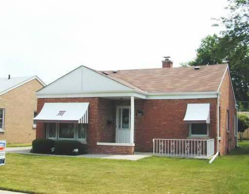8313 N Menard Morton Grove Il 60053 Mls 05137480