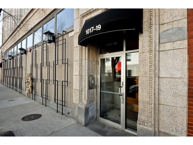 1019 W Jackson Boulevard #3J Chicago, Illinois 60607 - Image 1