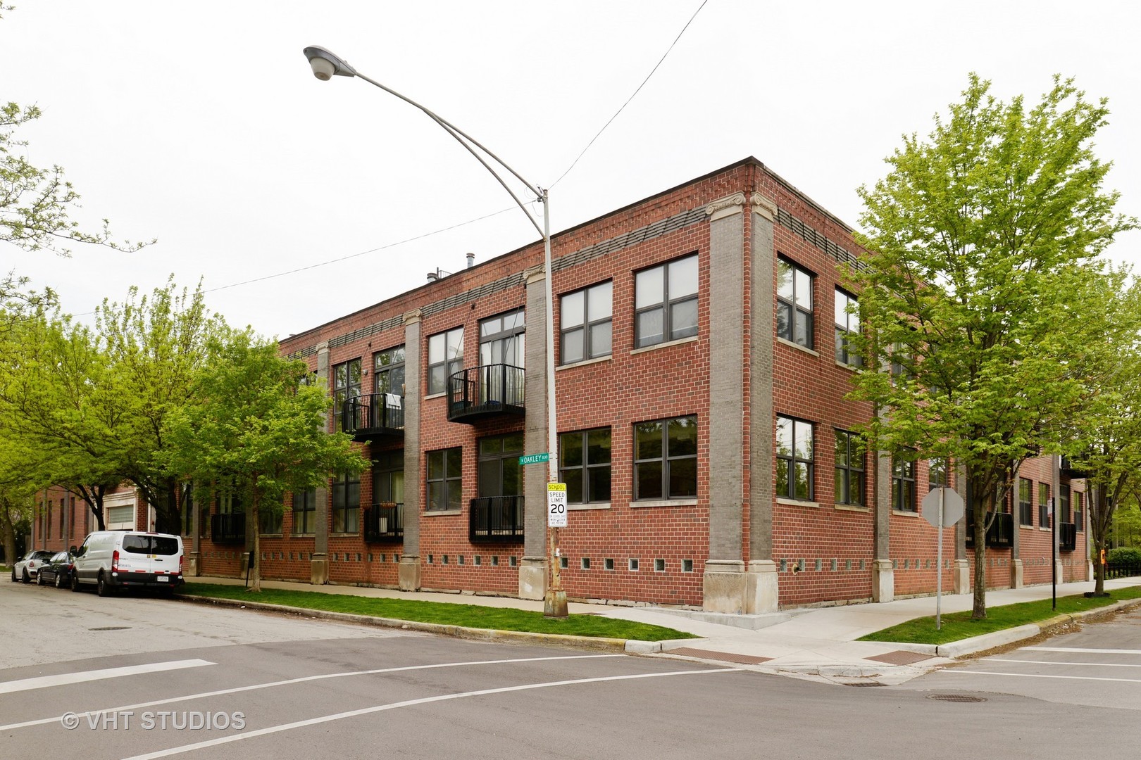 612 N Oakley Boulevard 116 Chicago, IL 60612 MLS 09603982 properties