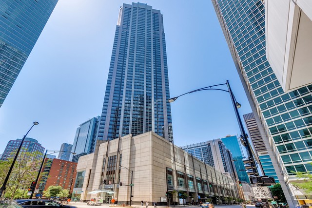 512 N Mcclurg Court #4311 Chicago, Illinois 60611 - Image 1