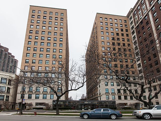 3730 N Lake Shore Drive #2B Chicago, Illinois 60613 - Image 1