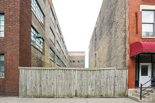 1511 N Sedgwick Street Chicago, Illinois 60610 - Image 1