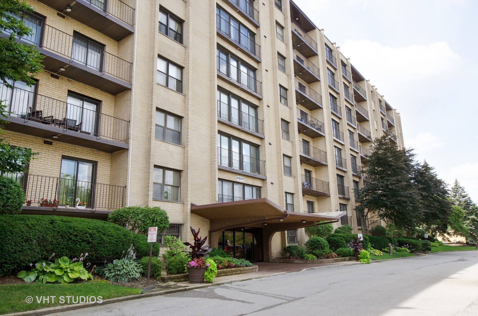 4601 W Touhy Avenue #702 Lincolnwood, IL 60712 | MLS# 09692876 ...