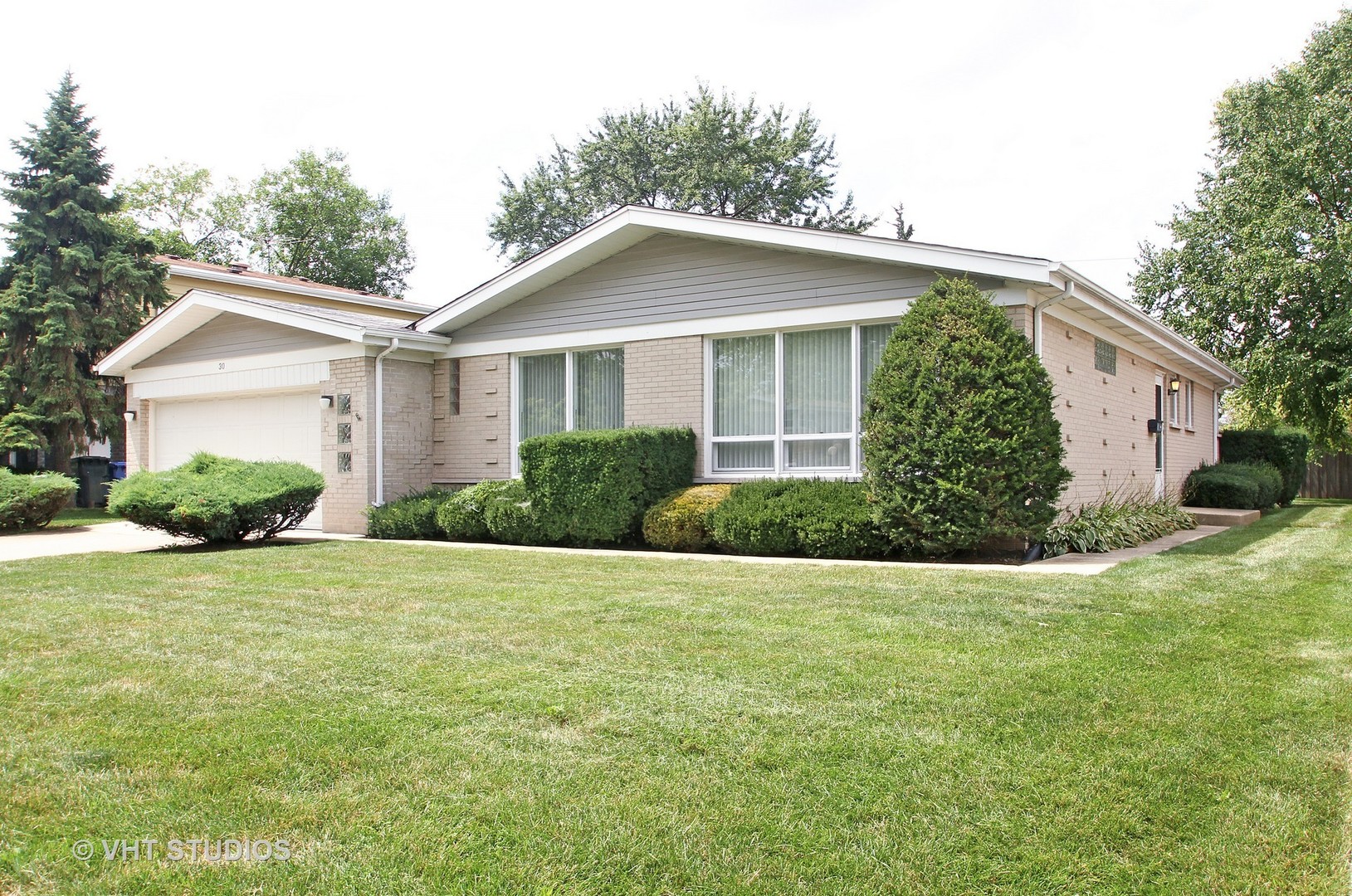 30 Fernwood Drive Glenview, IL 60025 MLS 09717798 properties