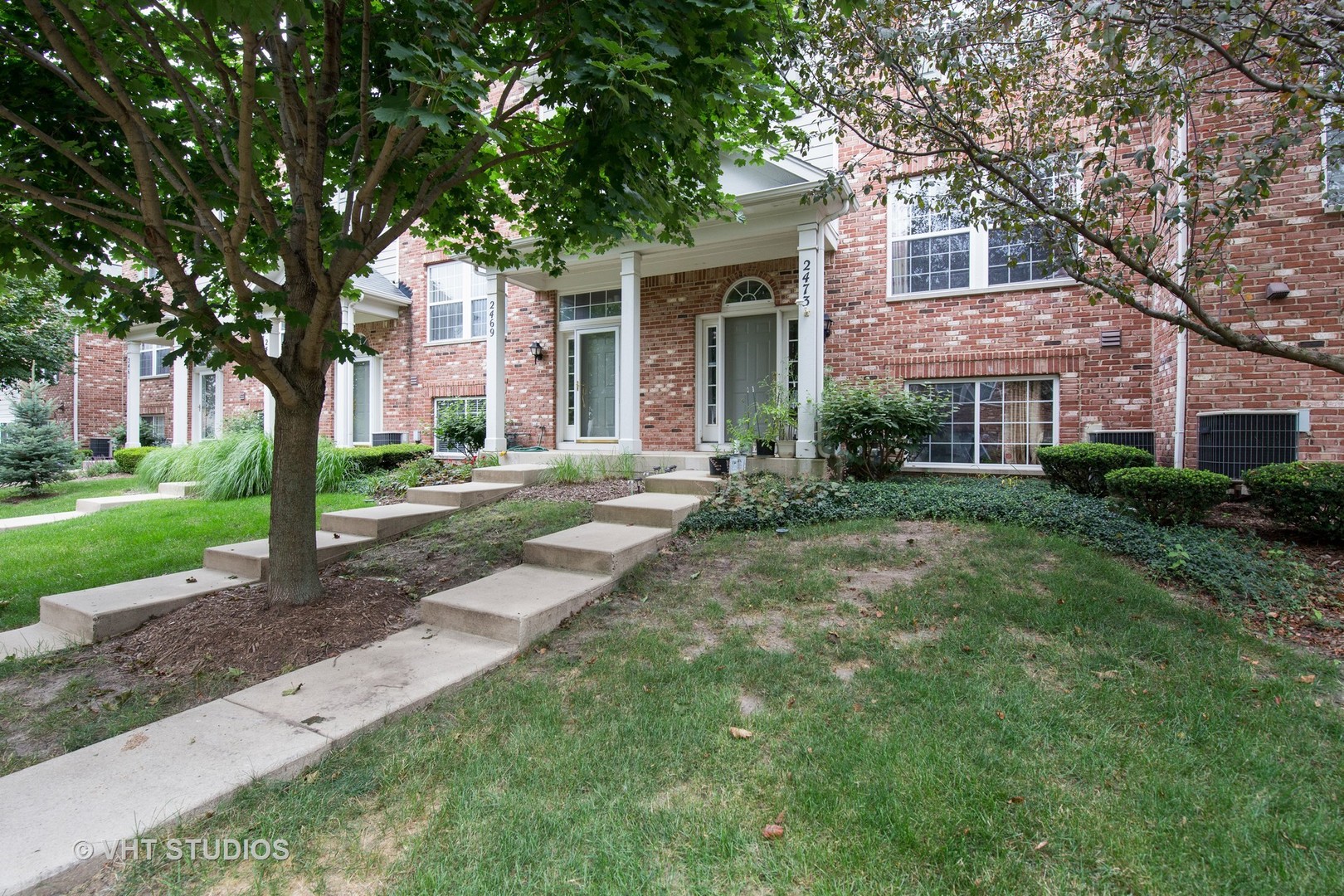 2473 Emily Lane Elgin, IL 60124 MLS 09722848 properties