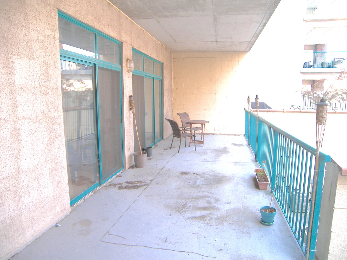 910 W Madison Street #401 Chicago, Illinois 60607 - Image 12