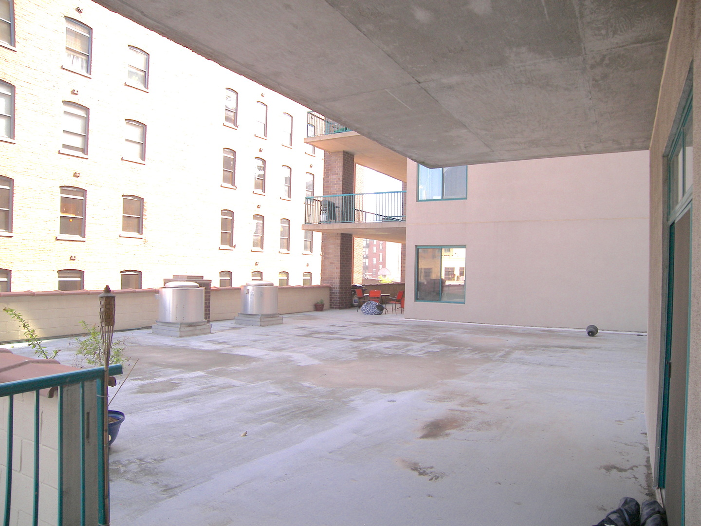 910 W Madison Street #401 Chicago, Illinois 60607 - Image 14