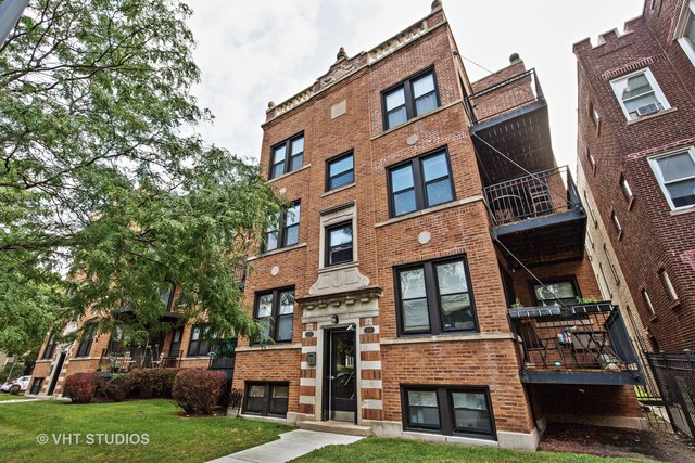 4249 N Ashland Avenue #2 Chicago, IL 60613 | MLS# 09734822 | @properties