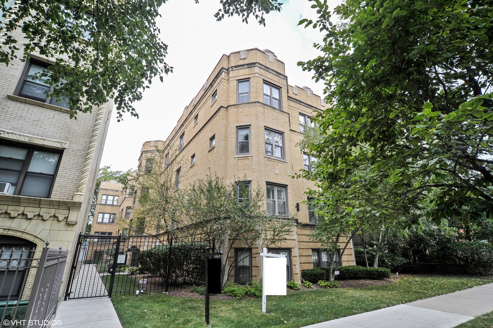 4444 N Wolcott Avenue 3A Chicago, IL 60640 MLS 09743122 properties