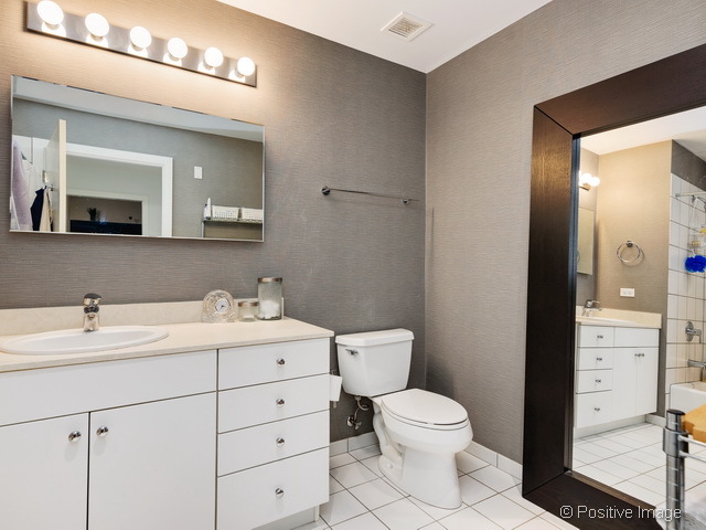 8 E Randolph Street #1902 Chicago, Illinois 60601 - Image 15