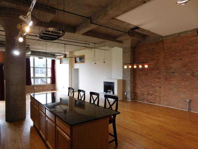 2001 S Calumet Avenue #207 Chicago, Illinois 60616 - Image 6