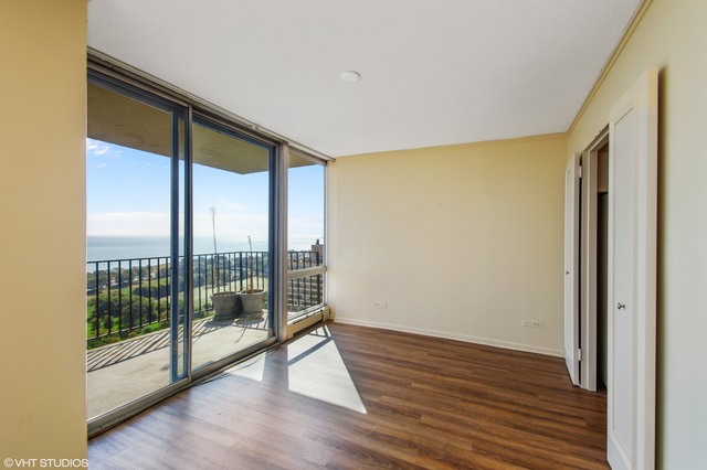 339 W Barry Avenue #25A Chicago, Illinois 60657 - Image 10