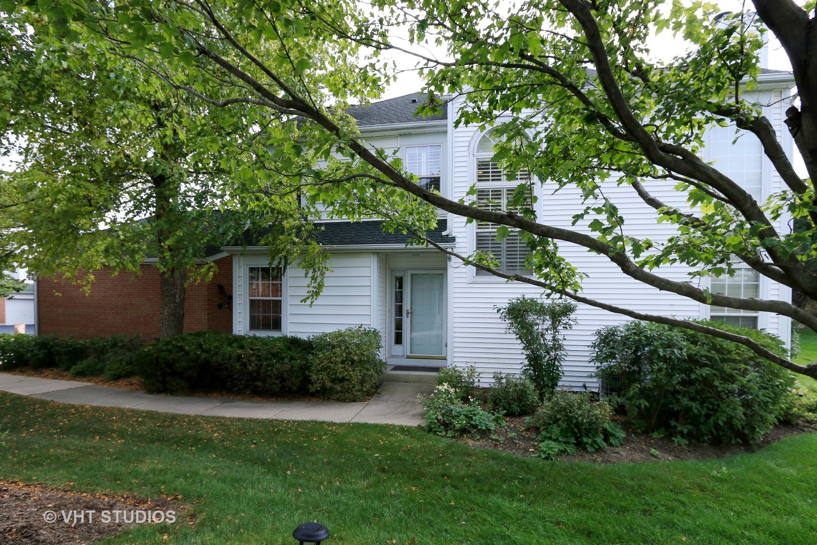 112 Pembroke Circle Lake Bluff, IL 60044 MLS 09769144 properties