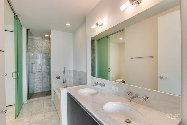 600 N Fairbanks Court #1604 Chicago, Illinois 60611 - Image 16