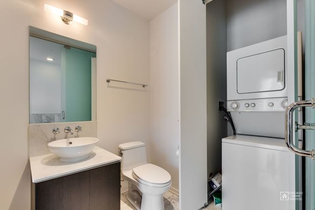 600 N Fairbanks Court #1604 Chicago, Illinois 60611 - Image 19