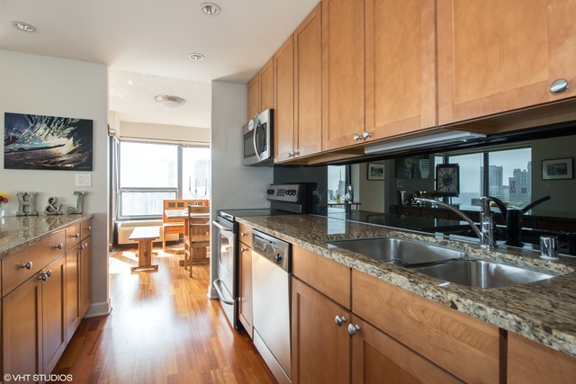 30 E Huron Street #5002 Chicago, Illinois 60611 - Image 4