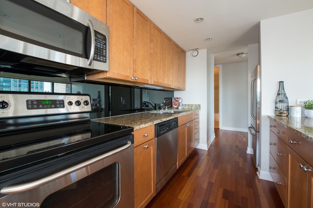 30 E Huron Street #5002 Chicago, Illinois 60611 - Image 5