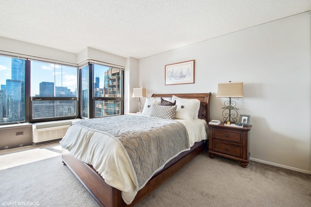 30 E Huron Street #5002 Chicago, Illinois 60611 - Image 7