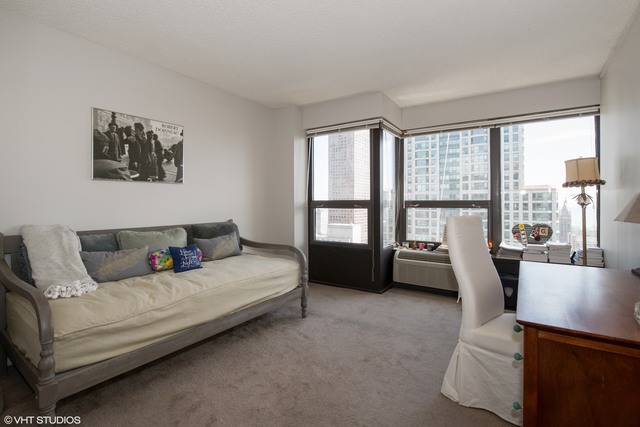 30 E Huron Street #5002 Chicago, Illinois 60611 - Image 8