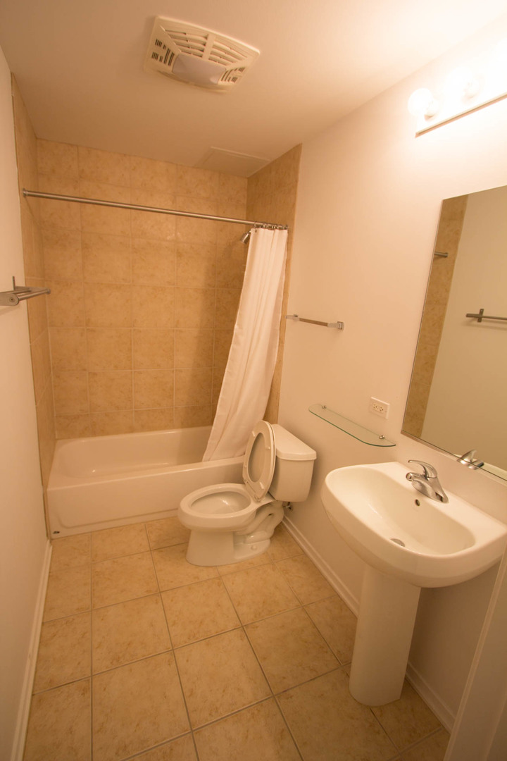 1000 W Leland Avenue #10C Chicago, Illinois 60640 - Image 15