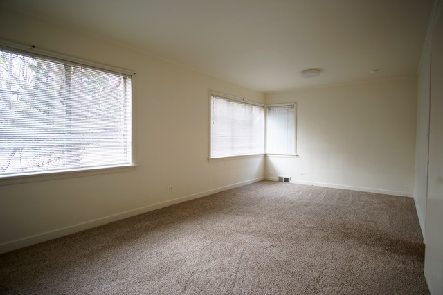 633 Echo Lane Glenview, Illinois 60025 - Image 8
