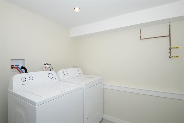 4146 N Central Park Avenue Chicago, Illinois 60618 - Image 19