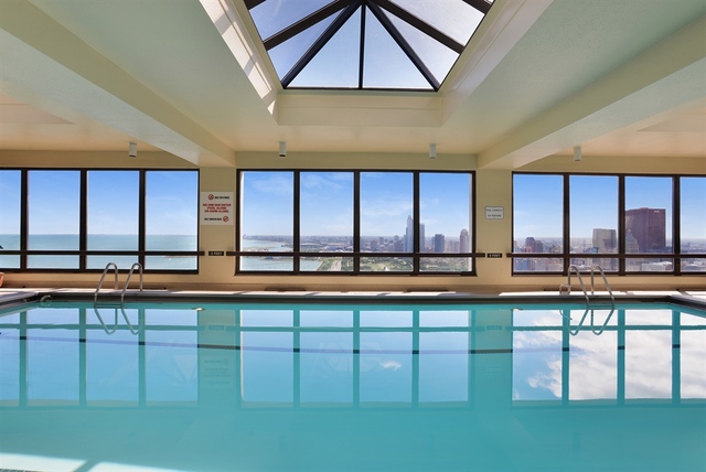 360 E Randolph Street #2905 Chicago, Illinois 60601 - Image 17