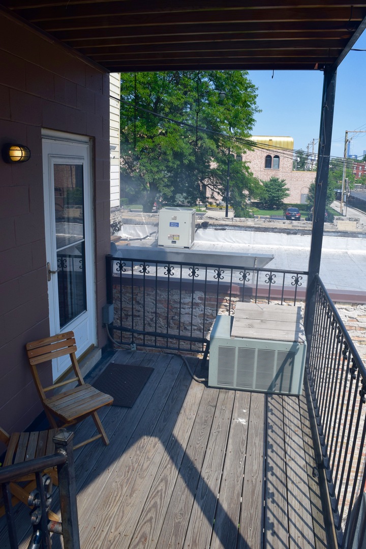 2303 W Chicago Avenue #2 Chicago, Illinois 60622 - Image 8