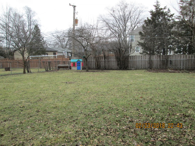 1421 N Wilke Road Arlington Heights, Illinois 60004 - Image 17