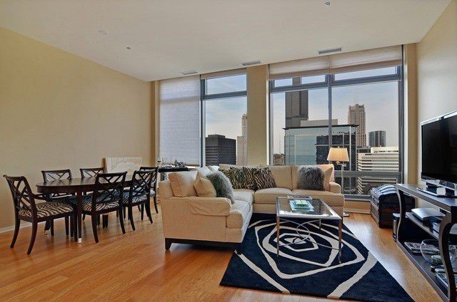 65 E Monroe Street #4207 Chicago, Illinois 60603 - Image 3